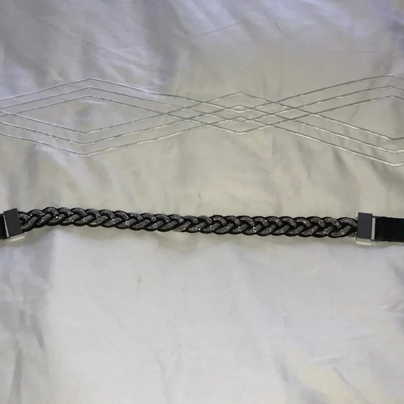 Express Women’s Pleated Black Silver Waist Belt - Picture 2 of 7